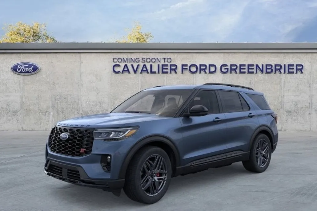 2025 Ford Explorer ST photo 1
