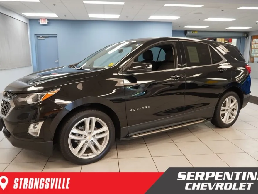 2019 Chevrolet Equinox LT photo 1