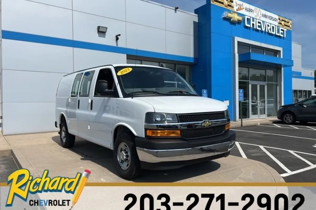 2023 Chevrolet Express Cargo Van photo 1
