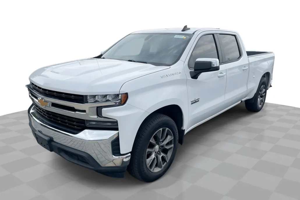 2019 Chevrolet Silverado 1500 LT photo 1