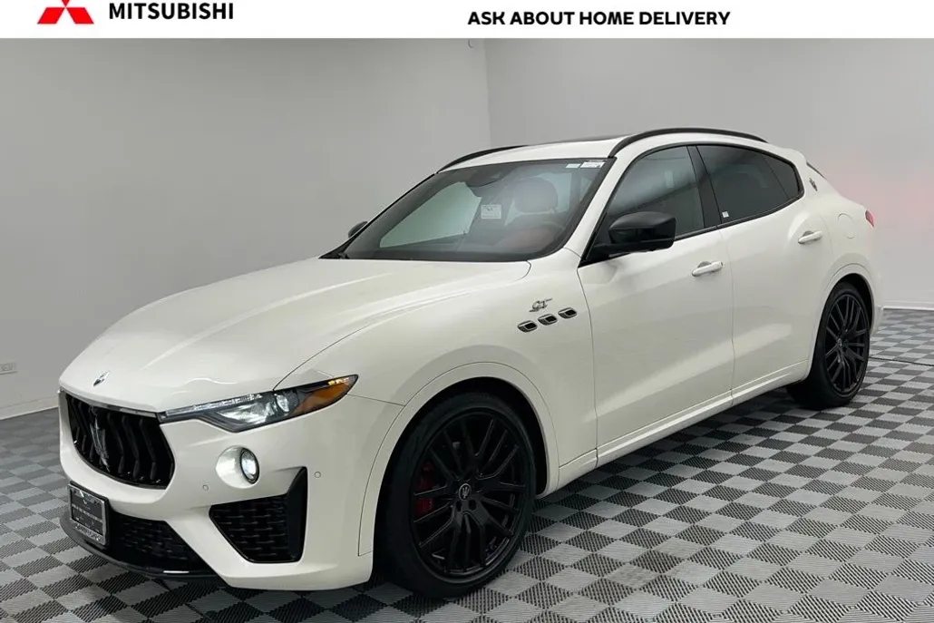 2022 Maserati Levante GT photo 1