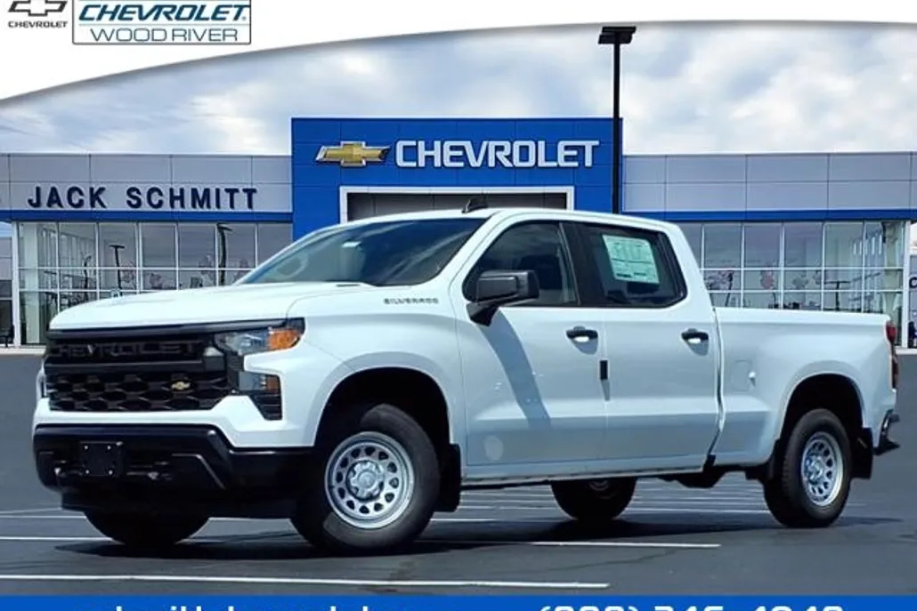 2025 Chevrolet Silverado 1500 photo 1