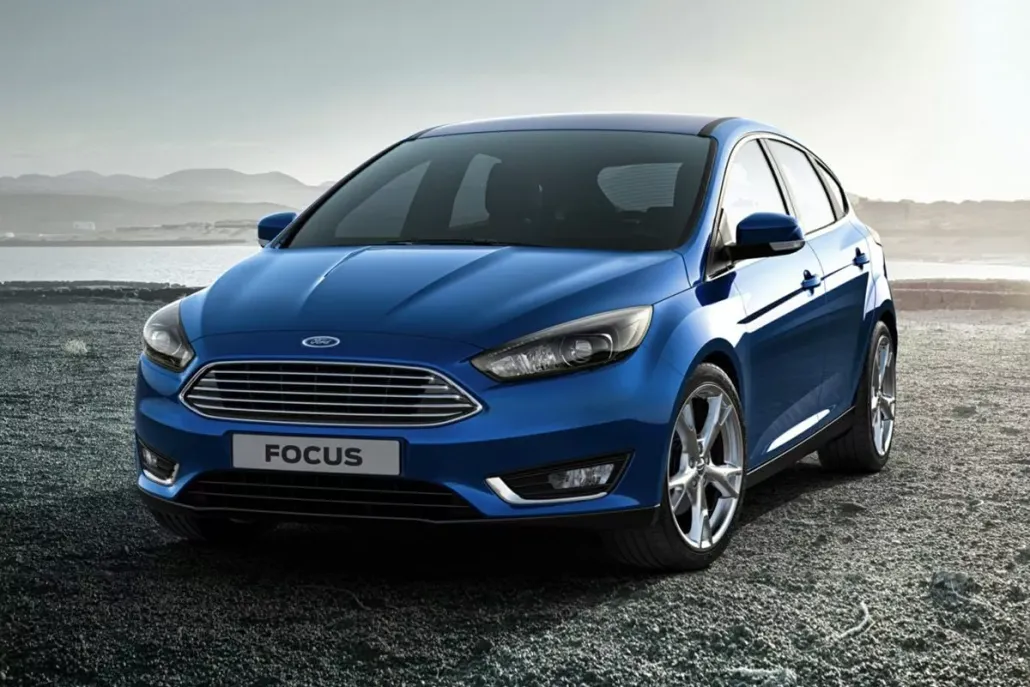 2017 Ford Focus SEL photo 1