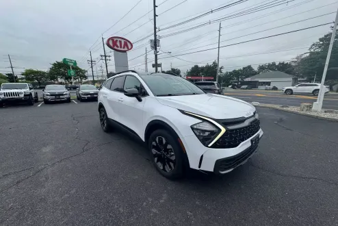 2023 Kia Sportage X-Line photo 1