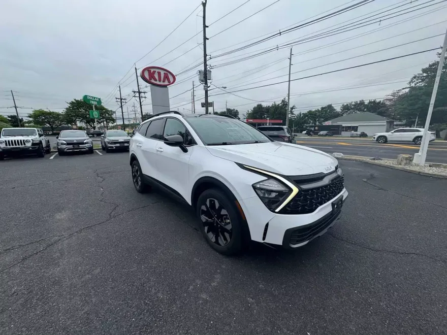 2023 Kia Sportage X-Line photo 1