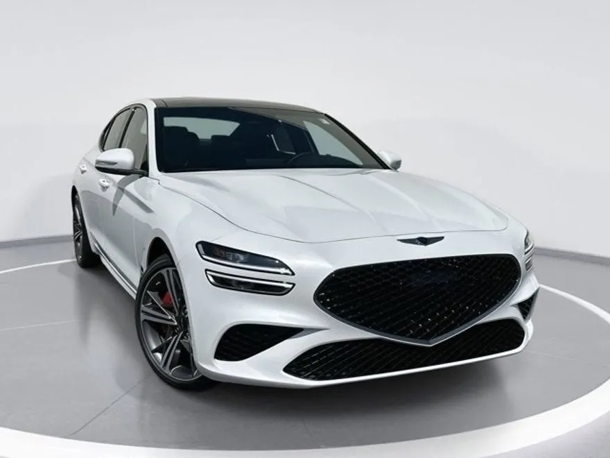 2025 Genesis G70 2.5T Sport Prestige photo 1