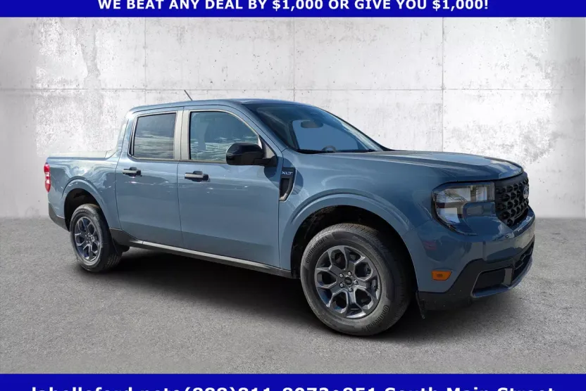 2025 Ford Maverick XLT photo 1