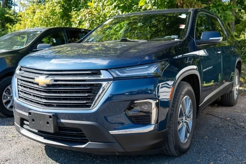2023 Chevrolet Traverse Cloth photo 1