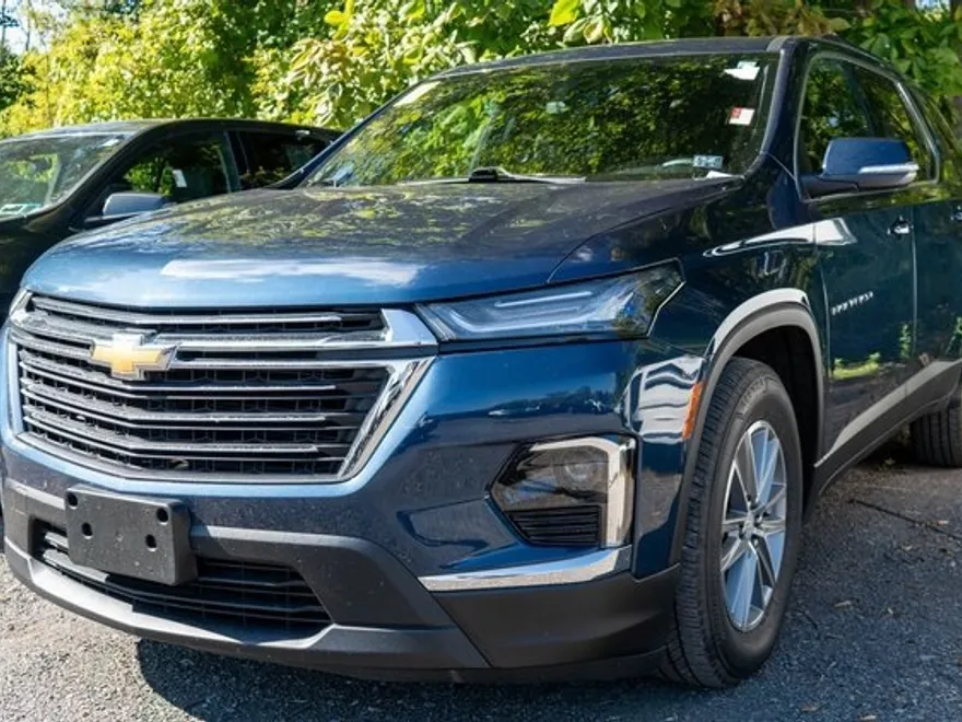 2023 Chevrolet Traverse Cloth photo 1