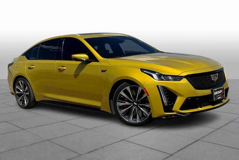 2024 Cadillac CT5 photo 1