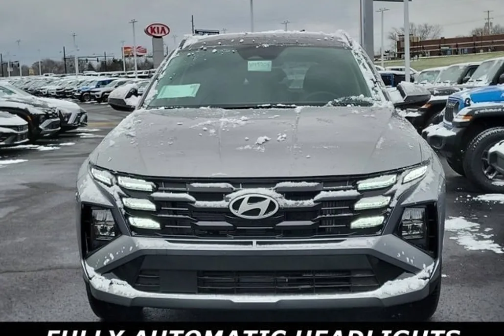 2025 Hyundai Tucson Hybrid SEL Convenience photo 1