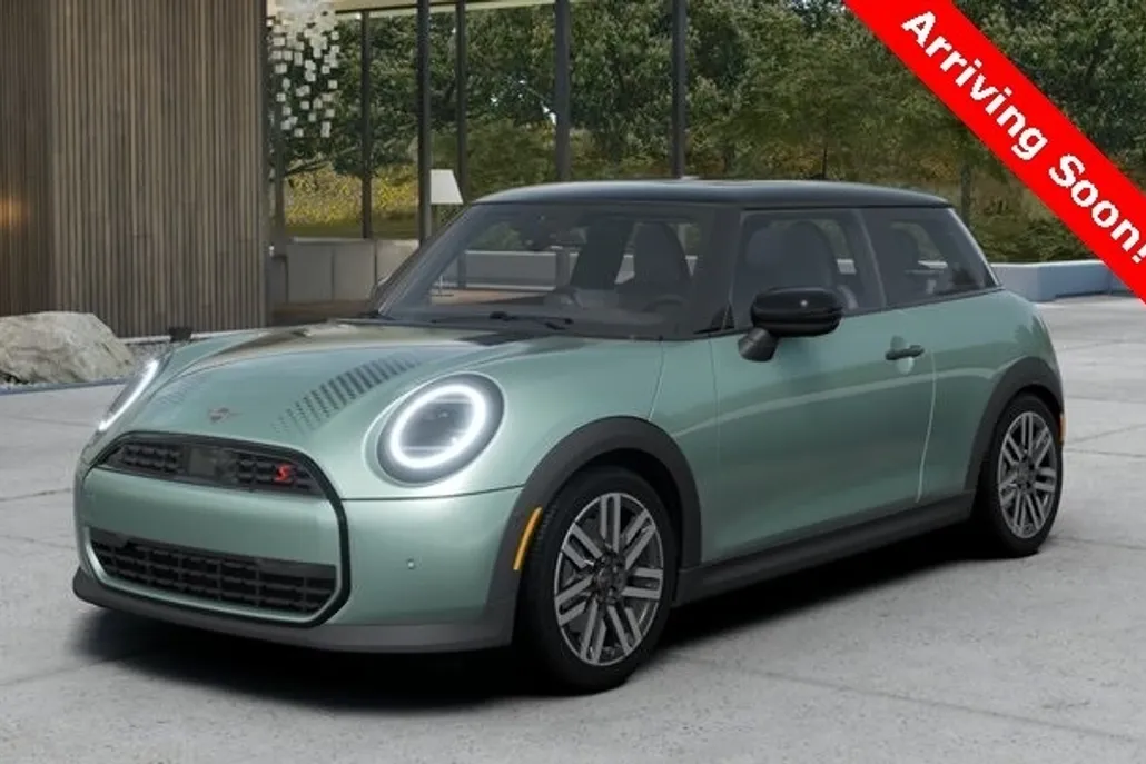 2026 Mini Cooper Hardtop S photo 1