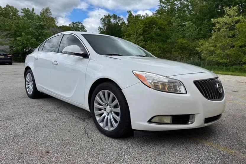 2016 Buick Regal Premium I photo 1