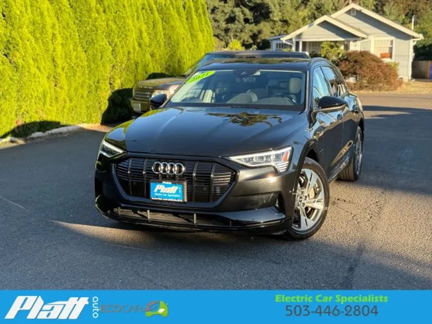 2021 Audi e-tron Premium photo 1