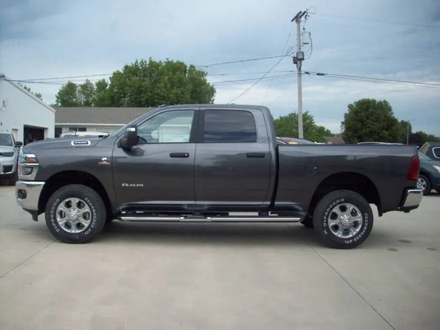 2025 Ram 2500 Big Horn photo 1