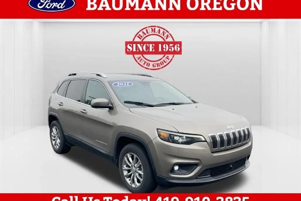 2021 Jeep Cherokee Latitude Lux photo 1