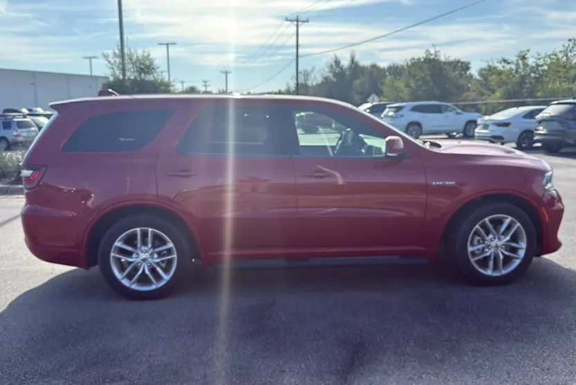 2022 Dodge Durango R/T photo 1