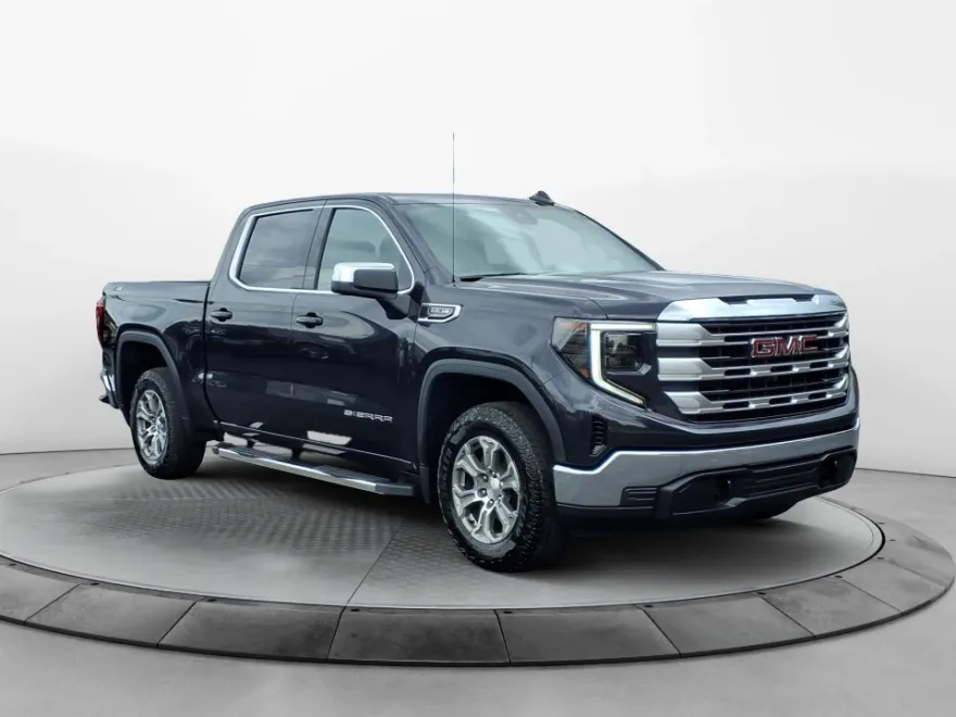 2022 Gmc Sierra 1500 SLE photo 1