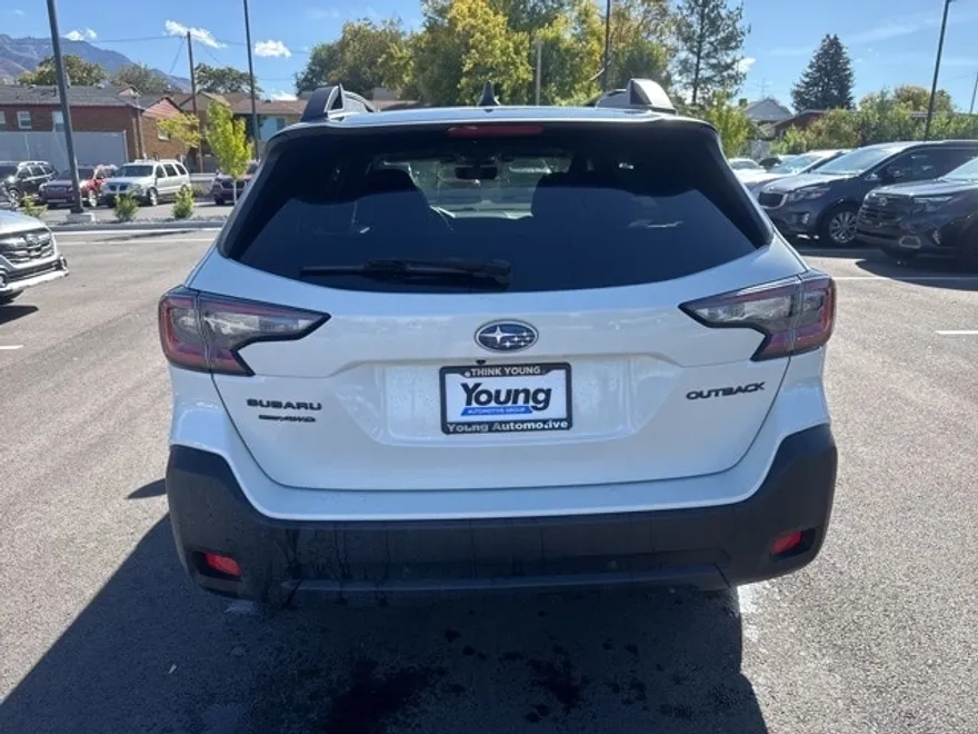 2024 Subaru Outback Onyx Edition photo 1