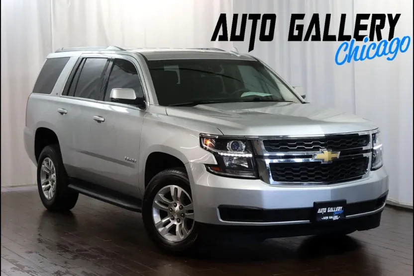 2017 Chevrolet Tahoe LT photo 1