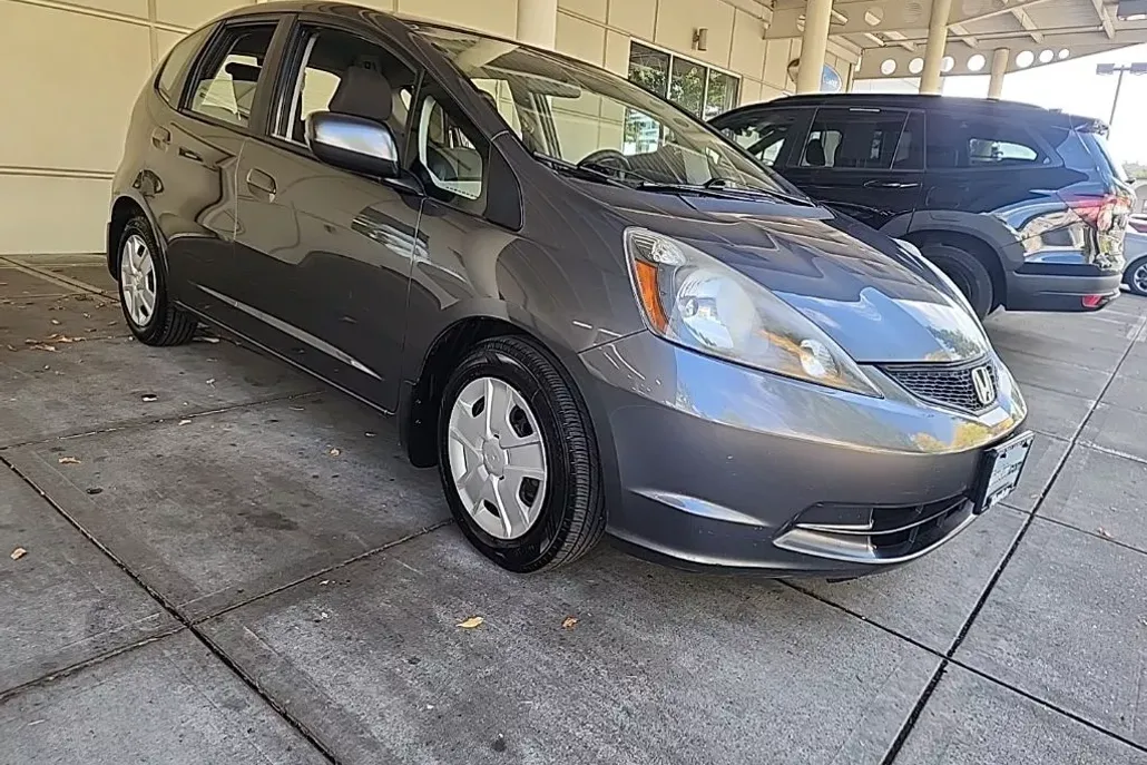 2013 Honda Fit Base photo 1