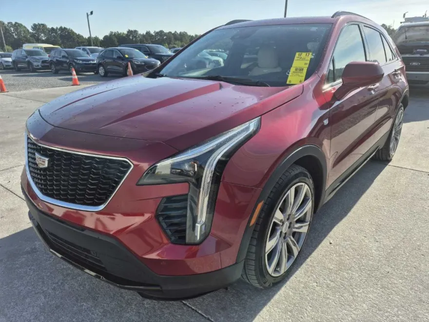 2019 Cadillac XT4 Sport photo 1