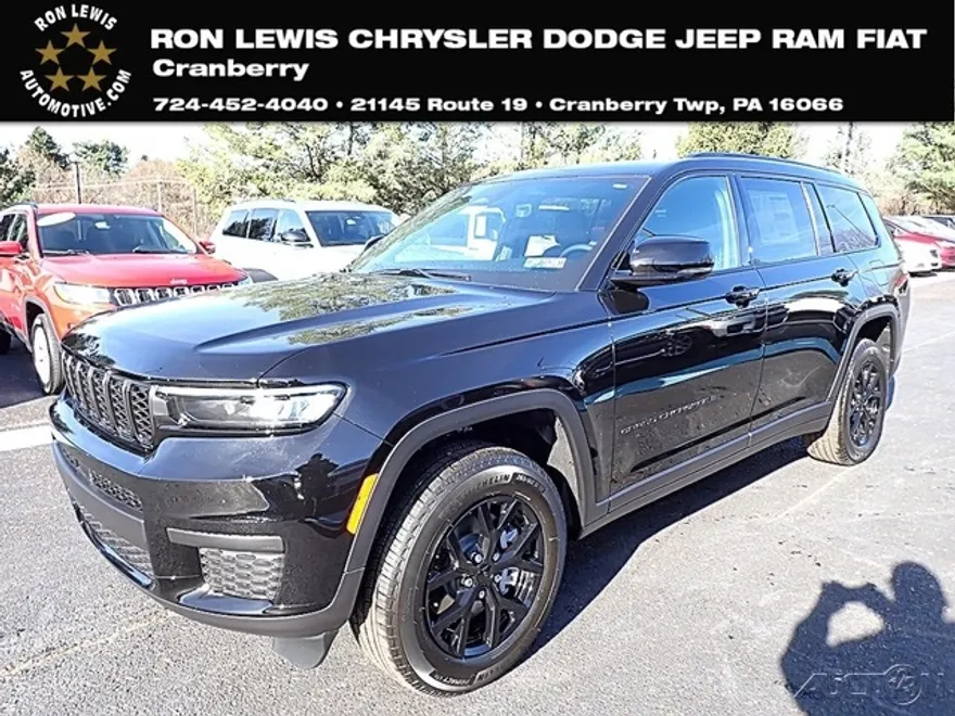 2025 Jeep Grand Cherokee Altitude photo 1