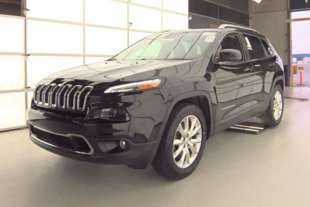 2015 Jeep Cherokee Limited photo 1