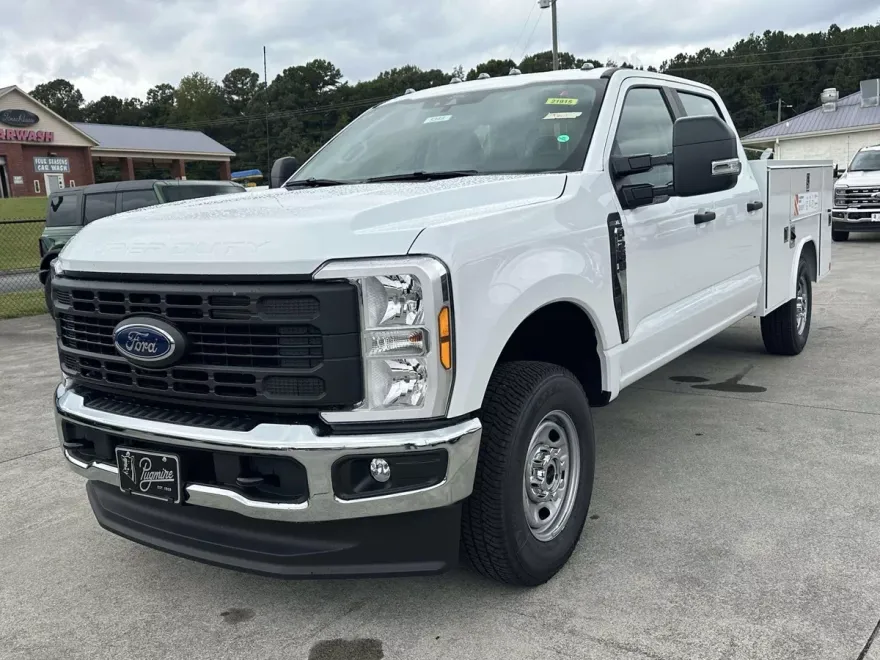 2026 Ford F-250 XL photo 1