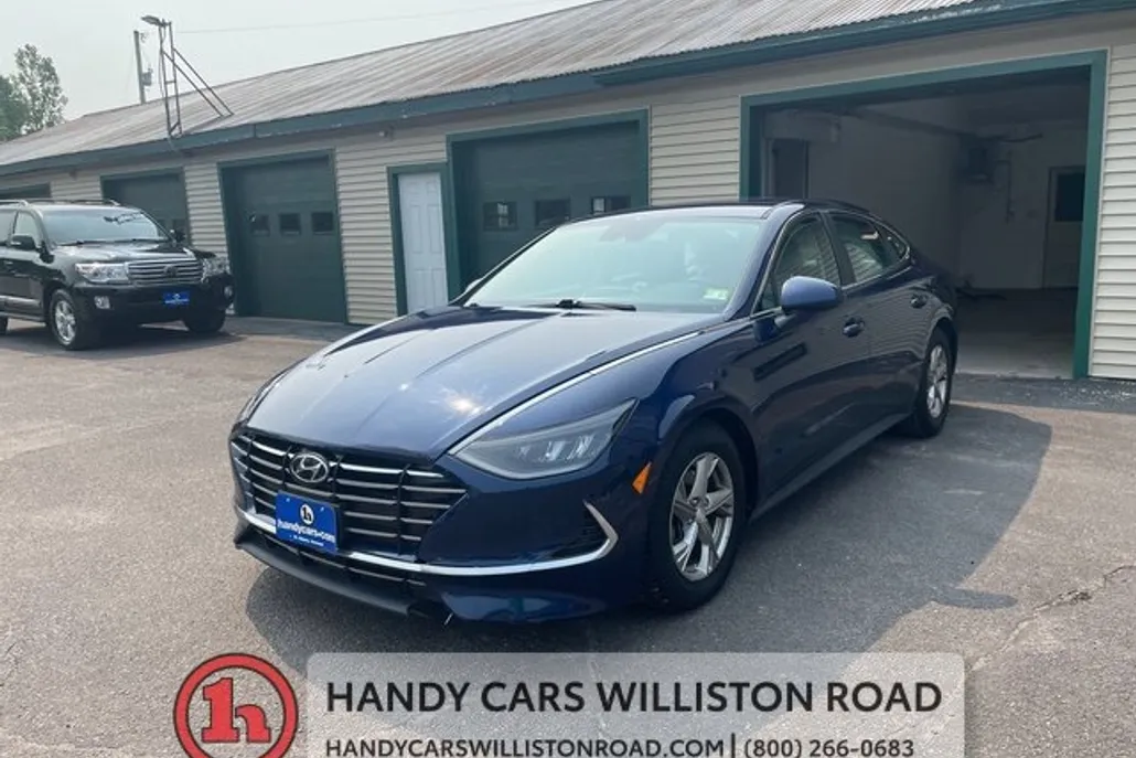 2021 Hyundai Sonata SE photo 1