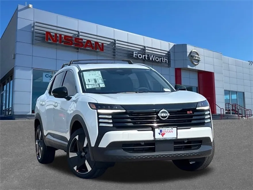 2026 Nissan Kicks SR photo 1