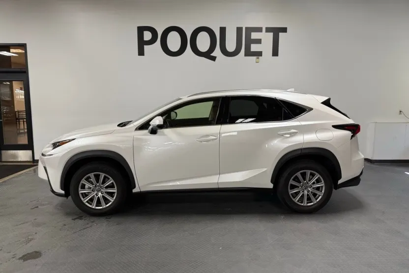 2021 Lexus NX 300 photo 1