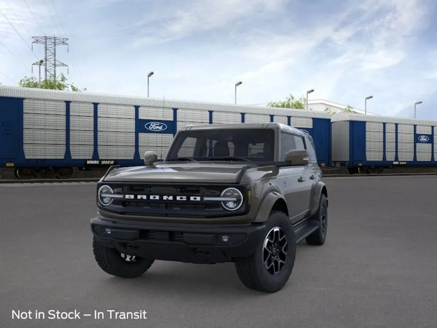 2025 Ford Bronco Outer Banks photo 1