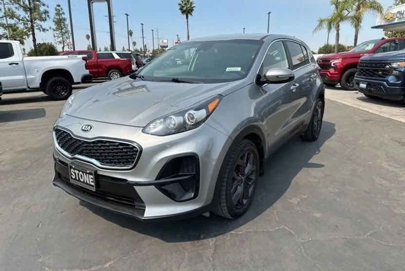 2022 Kia Sportage LX photo 1