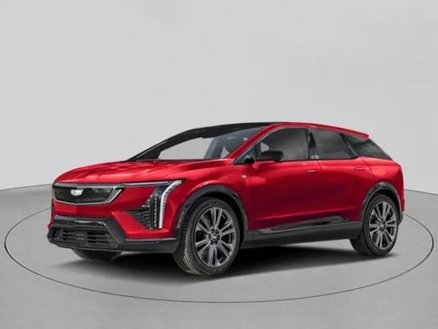 2025 Cadillac Optiq Luxury photo 1