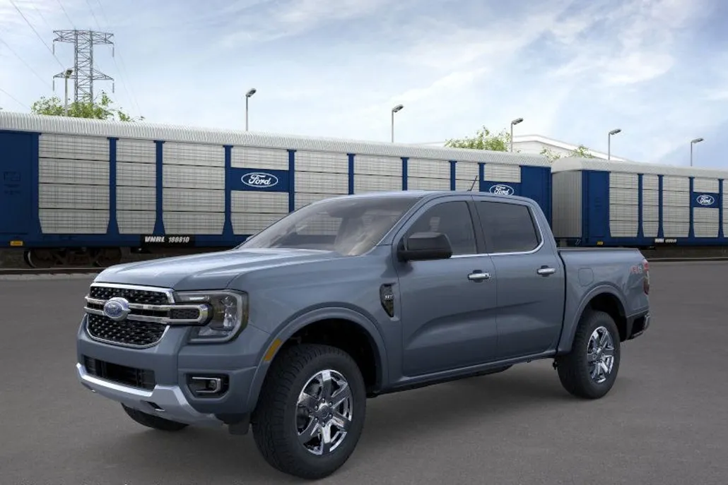 2025 Ford Ranger XLT photo 1
