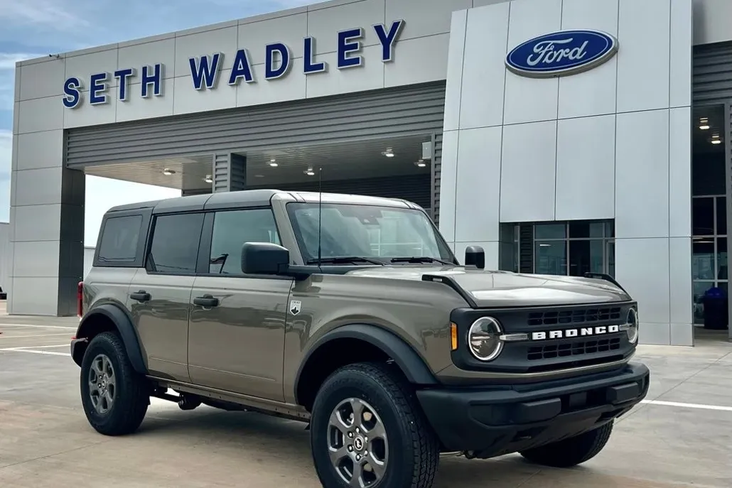 2025 Ford Bronco Big Bend photo 1