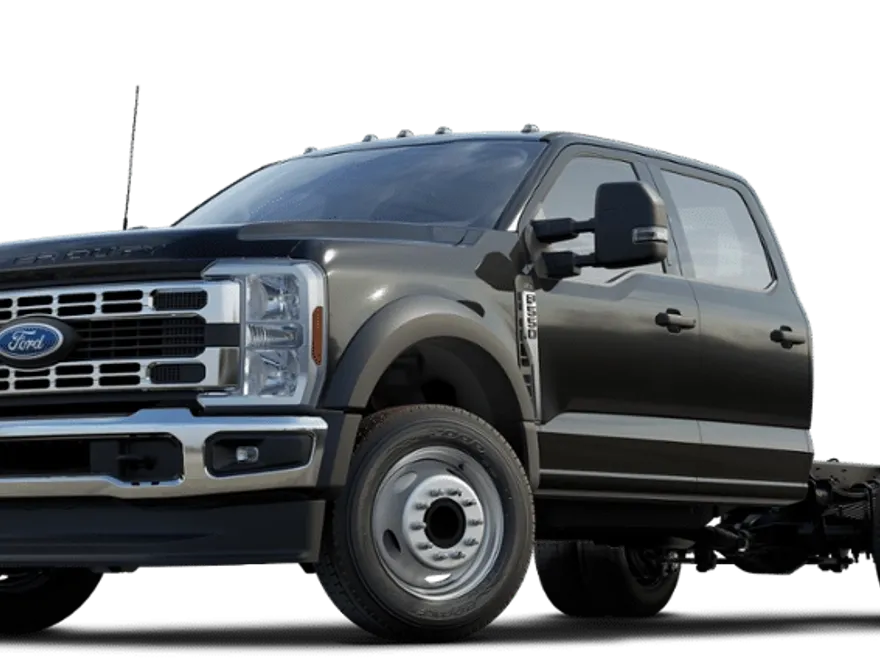2025 Ford F-550 XLT photo 1