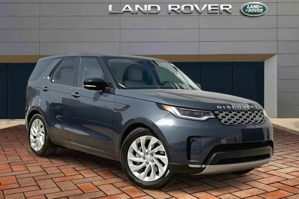 2025 Land Rover Discovery S photo 1