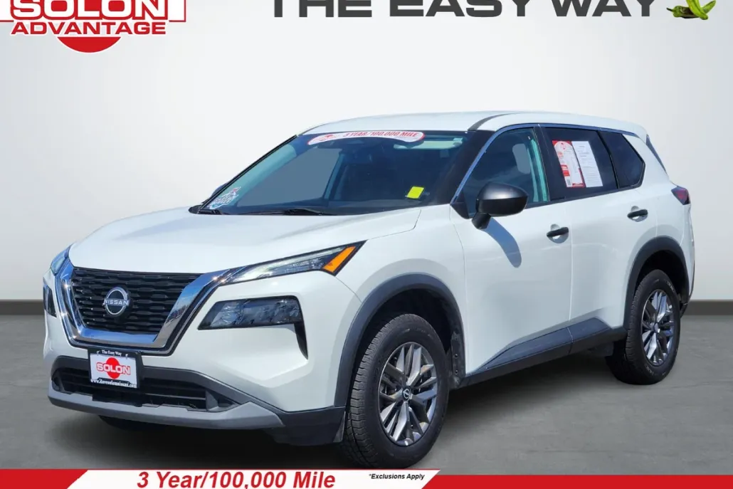 2022 Nissan Rogue AWD S photo 1