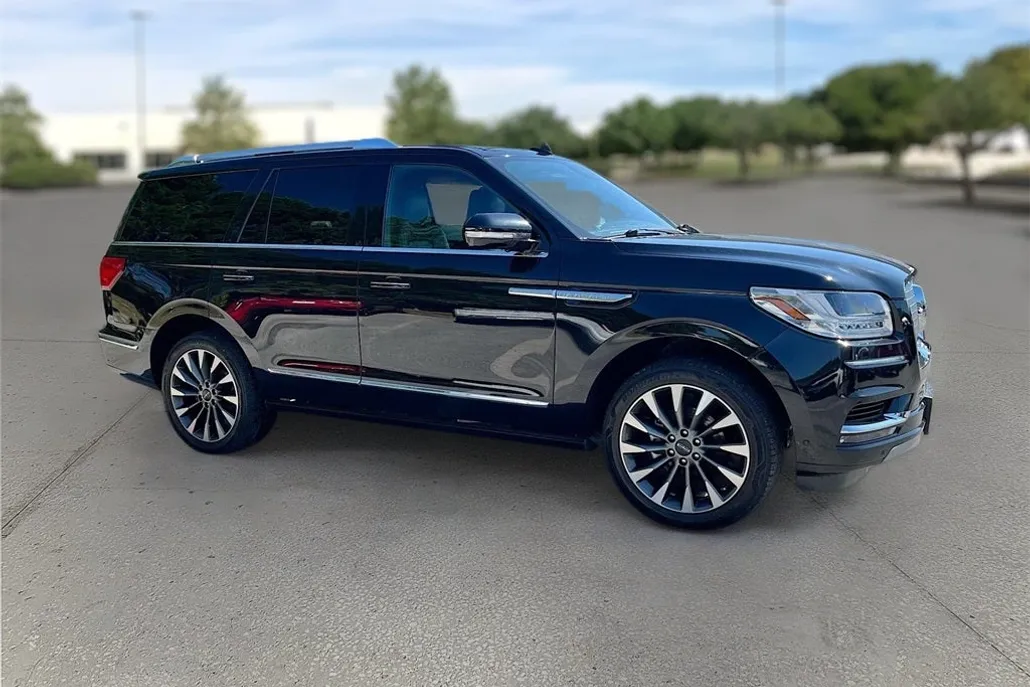 2021 Lincoln Navigator Reserve photo 1