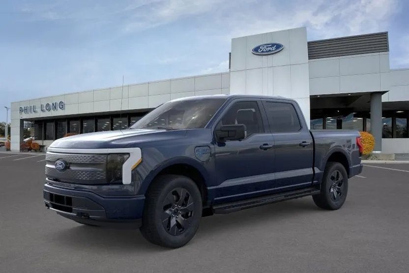 2025 Ford F-150 Lightning photo 1