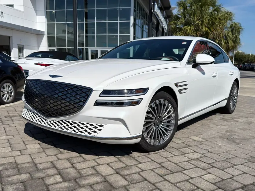 2024 Genesis Electrified G80 Advanced Prestige photo 1