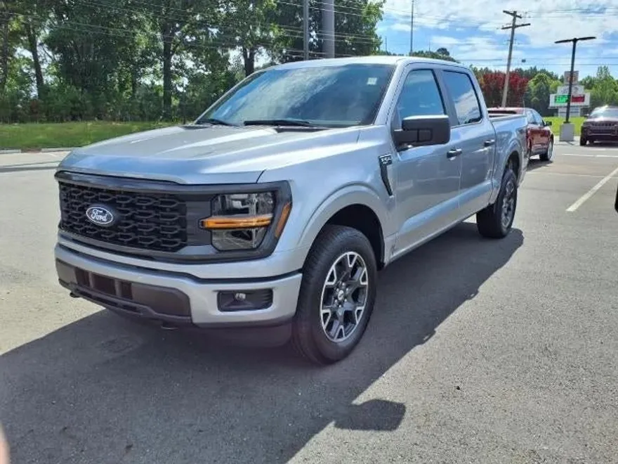 2025 Ford F-150 STX photo 1