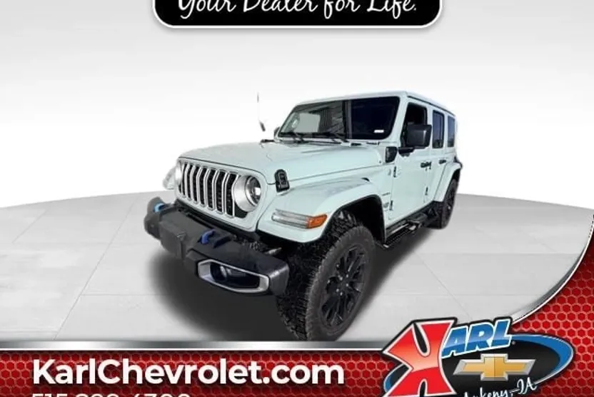 2024 Jeep Wrangler Sahara 4xe photo 1