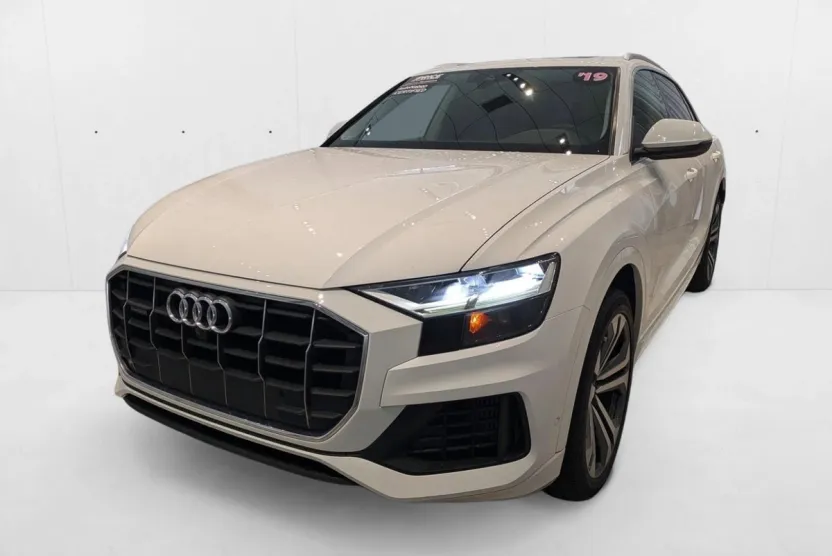 2019 Audi Q8 Premium Plus photo 1