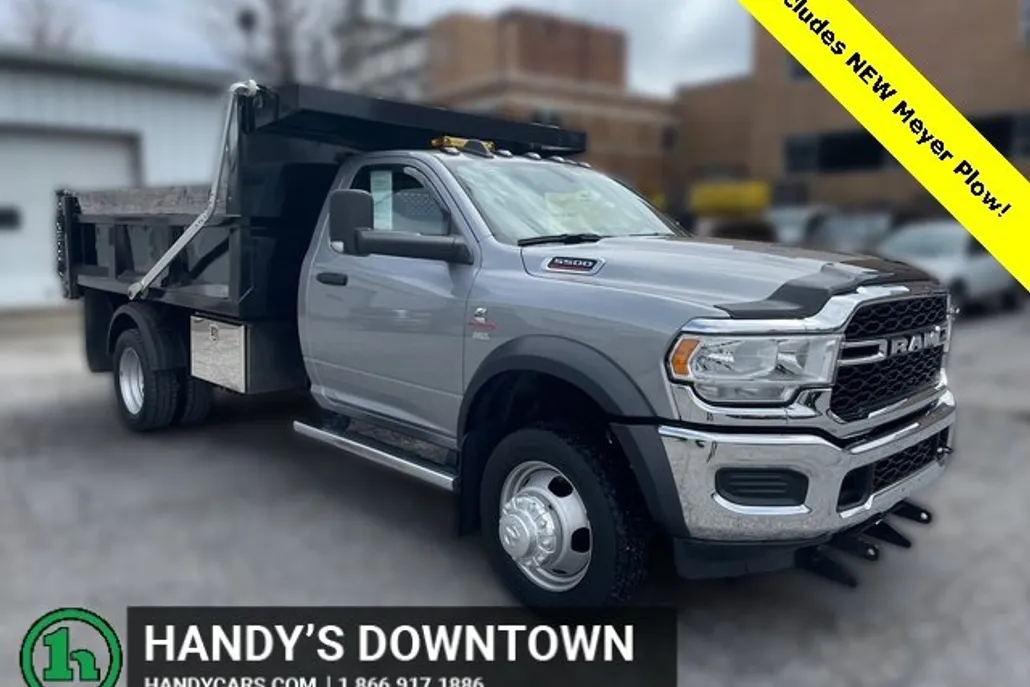 2022 Ram 5500 Tradesman photo 1