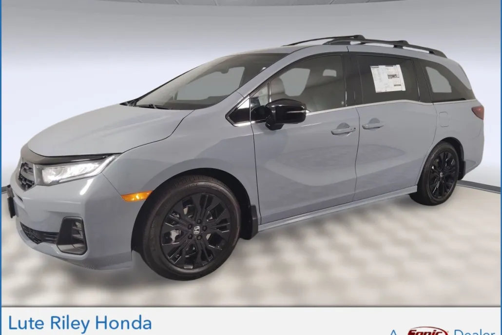 2026 Honda Odyssey photo 1