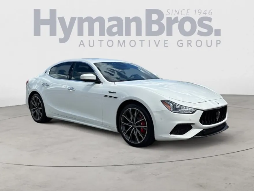2022 Maserati Ghibli Modena Q4 photo 1