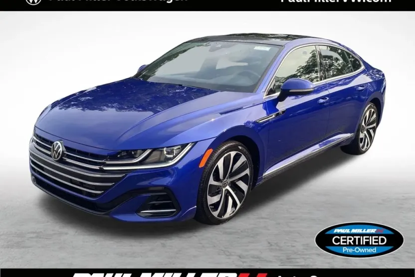 2021 Volkswagen Arteon SEL R-Line photo 1
